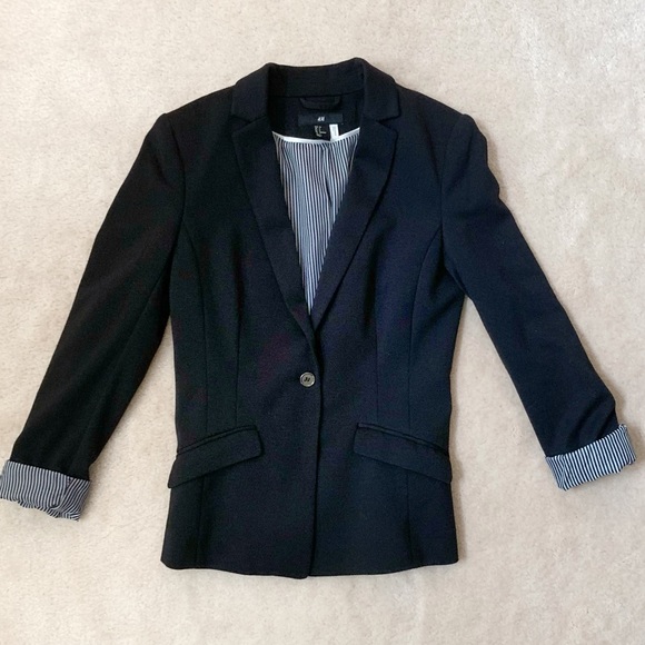 H&M Black Blazer - Picture 1 of 4